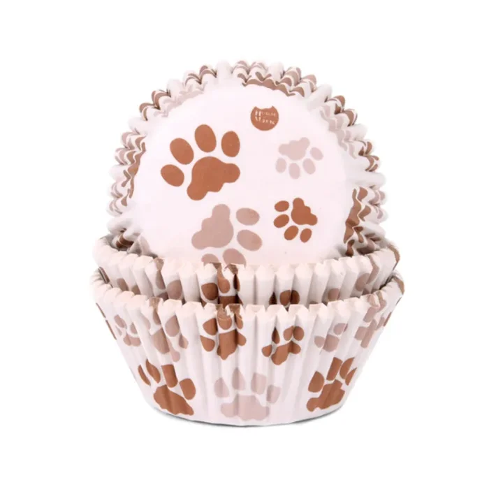 50 cajas de patas de perro