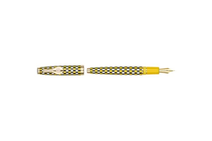 Esterbrook Charlie Brown 75th Anniversary Estie Fountain Pen Medium