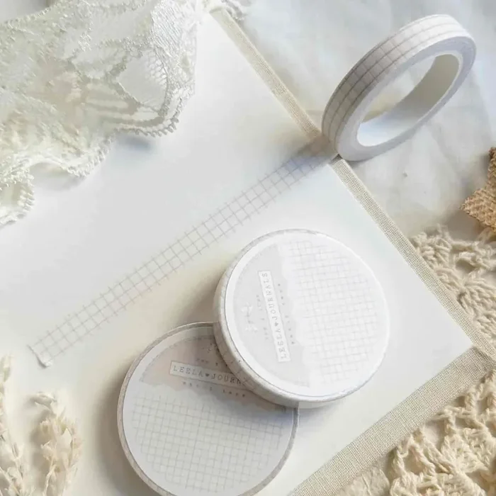 Leela Journals – Washi Tape 8mm – White Salmon Pink Grid